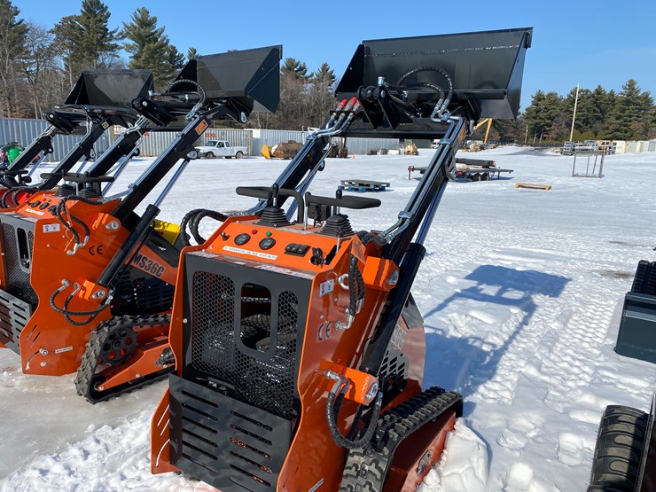 #5326-•-mms-mini-skid-steer-loader-image-1