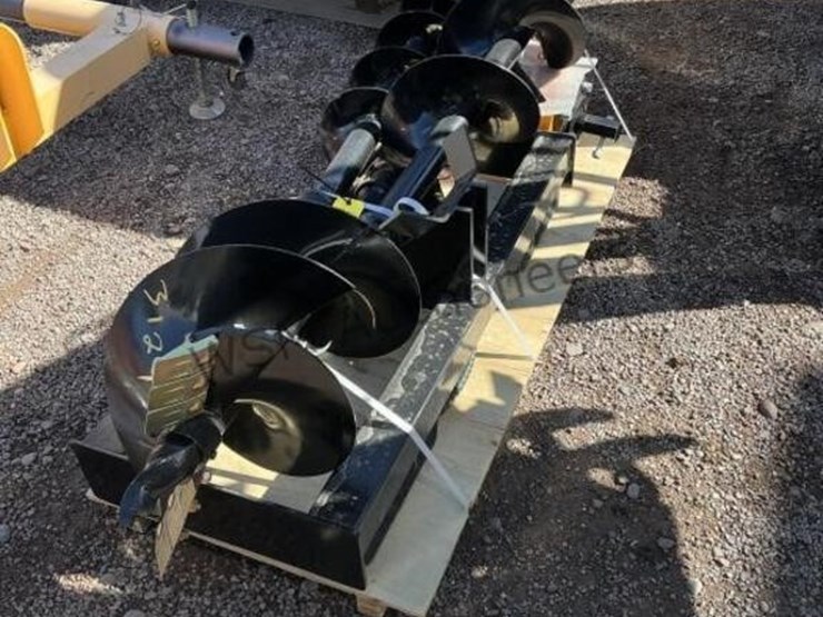 auger-attachment-for-skid-steer-image-2