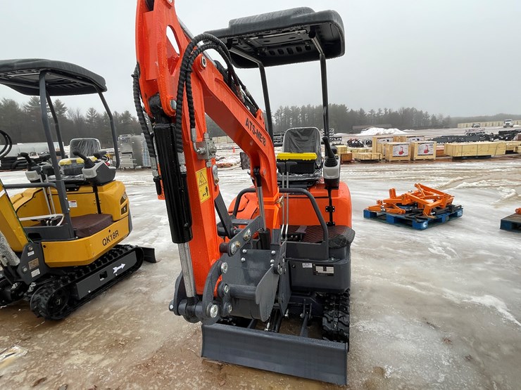 #5403-•-ats-me18-mini-excavator-image-2