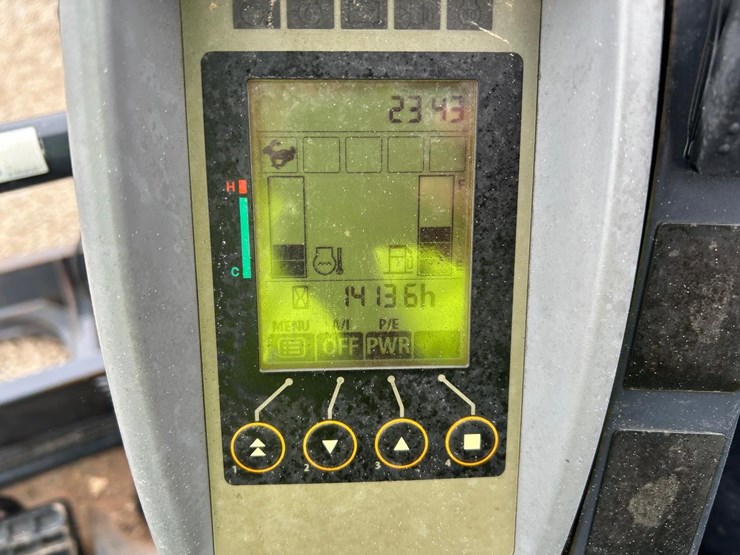 2022-deere-30g-image-21