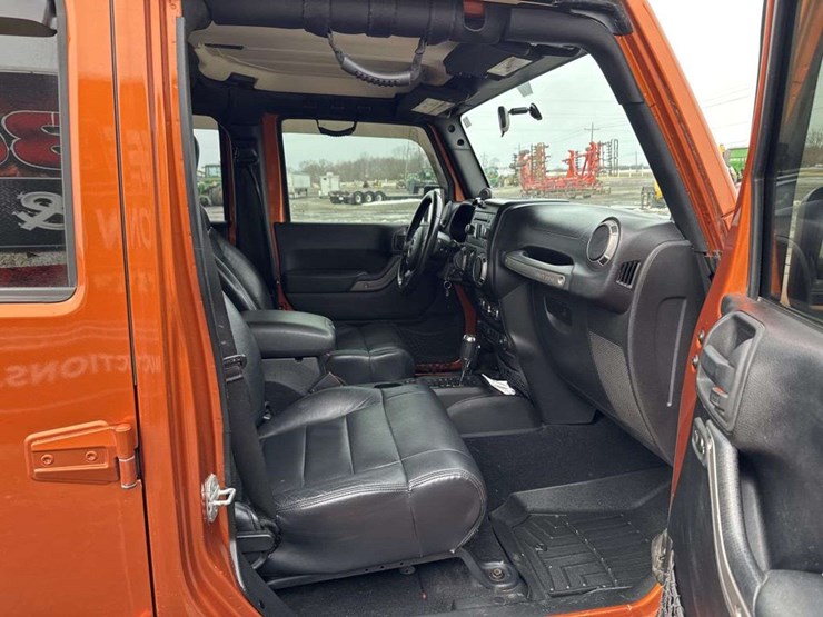 2011-jeep-wrangler-image-20