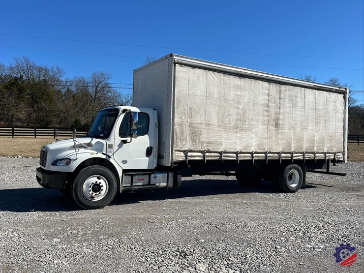 2019-freightliner-m2-s/a-box-truck-image-1