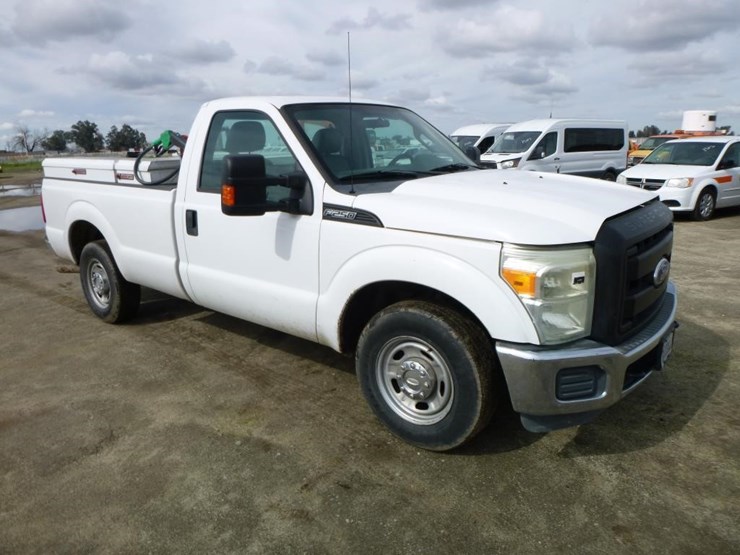 2011-ford-f250-image-2