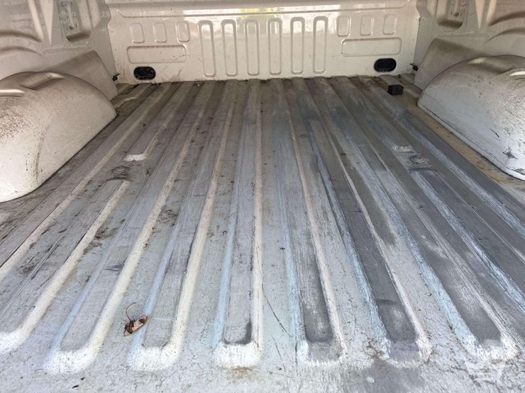 2016-ford-f-150-ext.-cab-pickup-truck-image-11