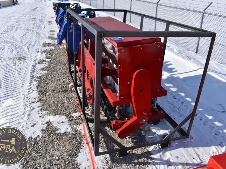 agt-industrial-seeder-attachment-41860-image-5