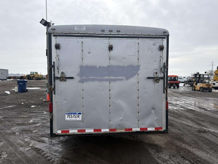 2006-cargo-wells-image-3