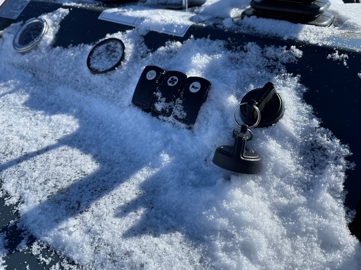 #5411-•-2025-ats-mini-skid-steer-loader-t460-image-18