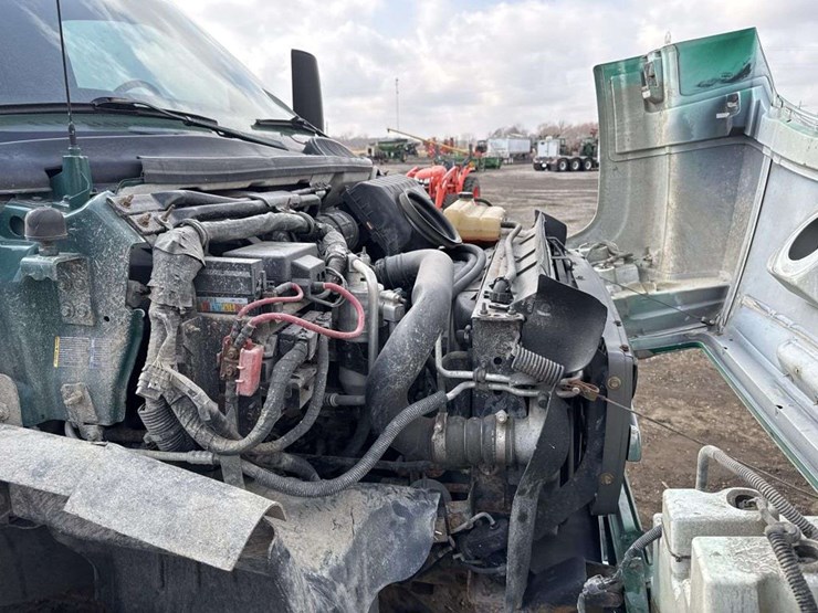 2009-chevrolet-kodiak-c5500-image-22