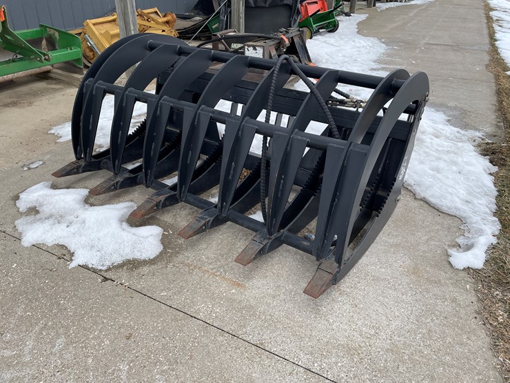 #7578-•-skid-steer-grapple-image-1