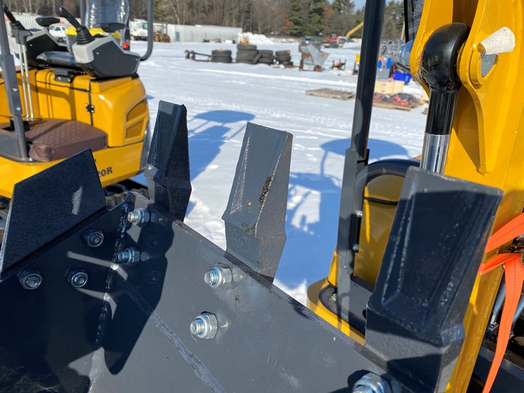 #5360-•-2026-unused-cfg-mini-excavator-image-10