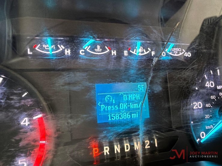 2017-ford-f550-image-28