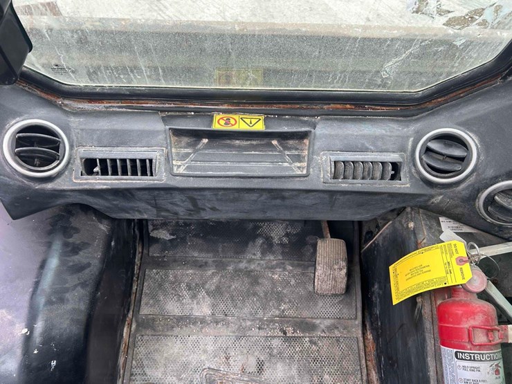 2018-jcb-270-image-28