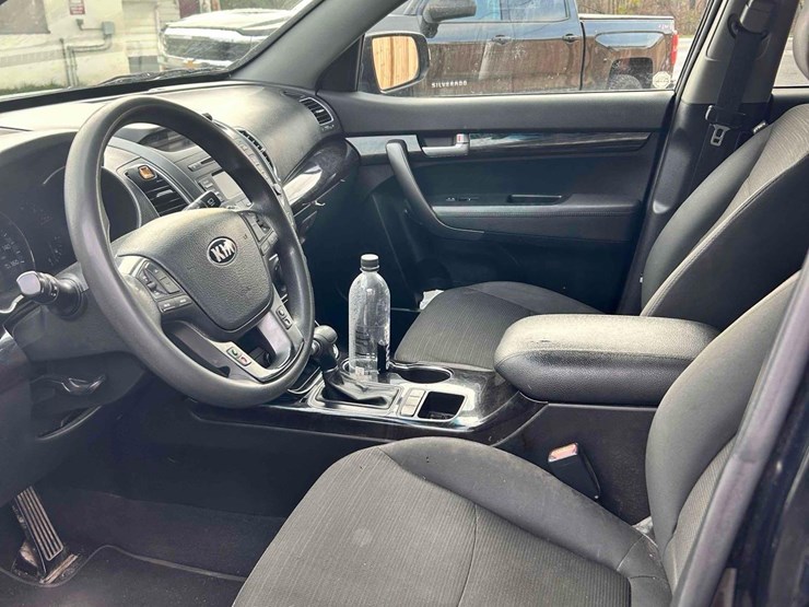 2015-kia-sorento-image-17