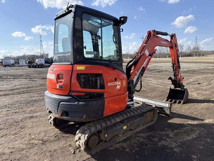 kubota-kx033-4-image-5