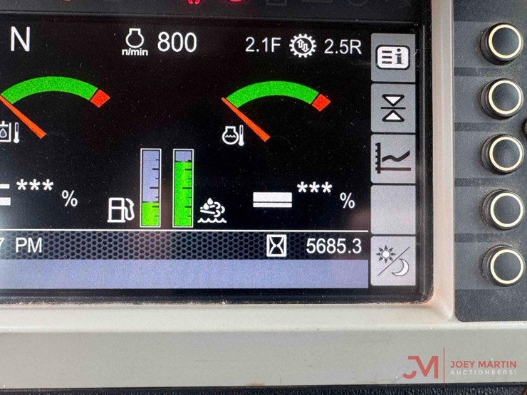 2017-caterpillar-d6k2-lgp-image-31