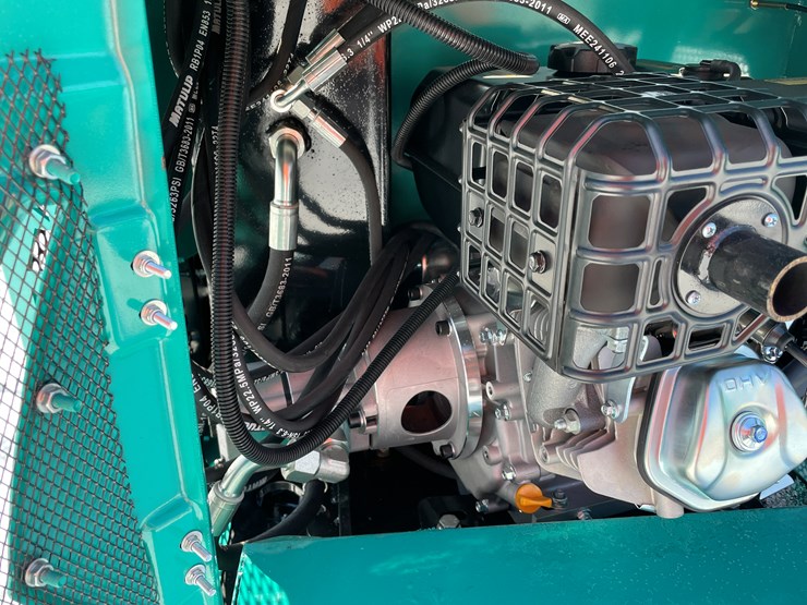 #5350-•-mx50r-mini-excavator-image-12