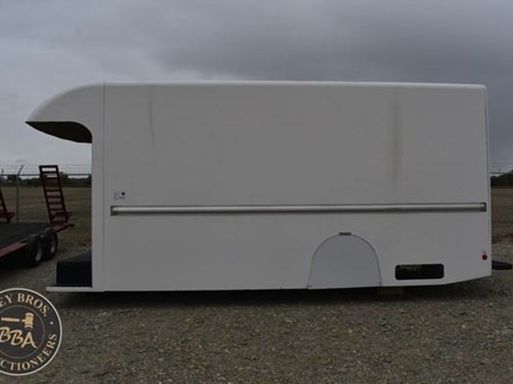 2000-box-truck-bed-38869-image-11