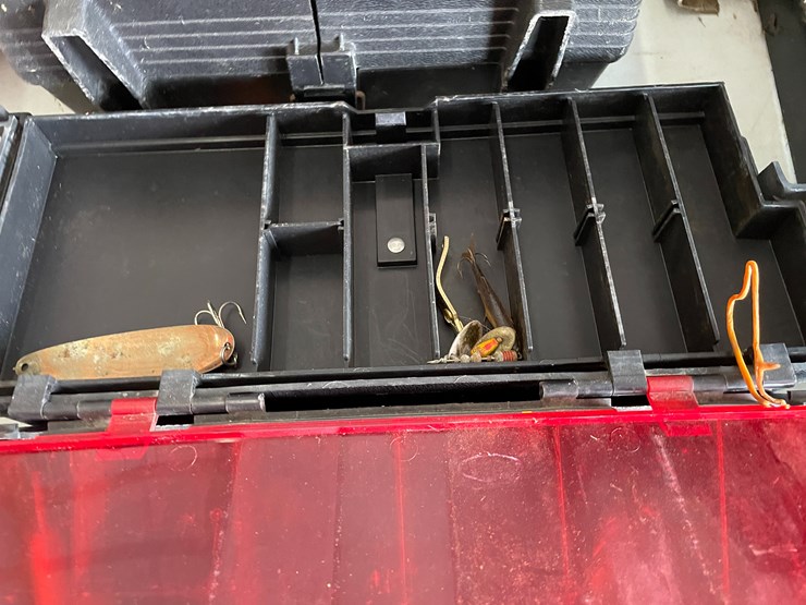 #7608-•-phantom-plano-tackle-box-image-5