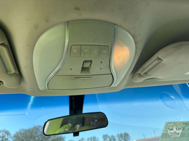 2013-infiniti-jx35-awd-suv-image-21