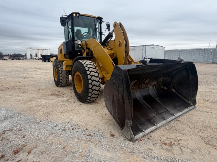 caterpillar-926m-image-3