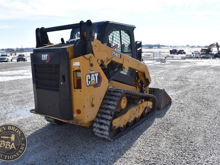 2020-caterpillar-259d3-image-14