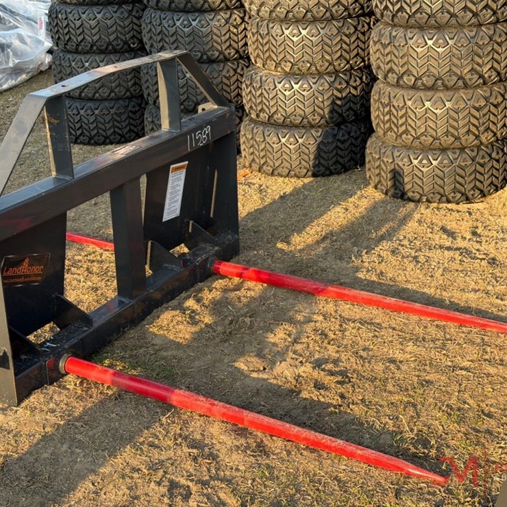 LANDHONOR 48" DOUBLE BALE SPEARS SKID STEER ATTACHMENT