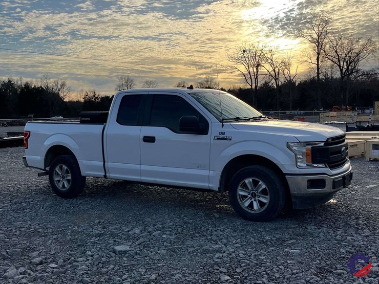 2020-ford-f150-xl-image-6