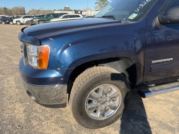 2012-chevrolet-k1500-image-17