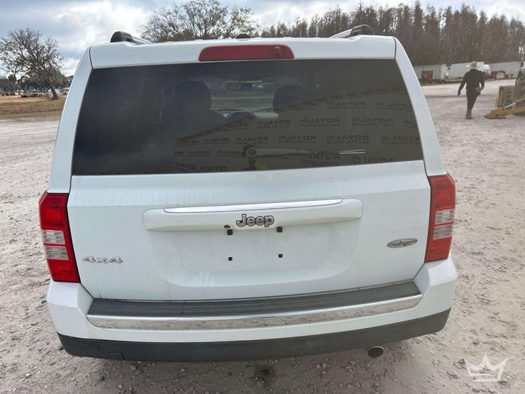 2017-jeep-patriot-image-28