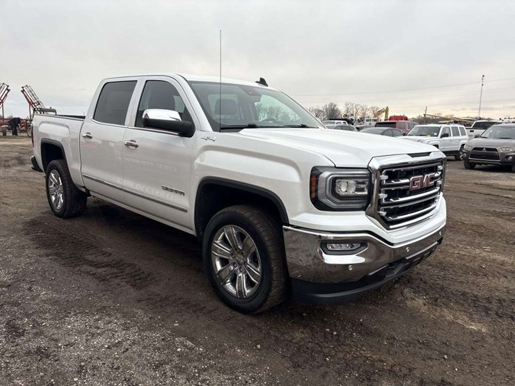 2018-gmc-1500-image-6