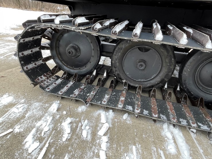 #7566-•-bombardier-snowcat-image-26