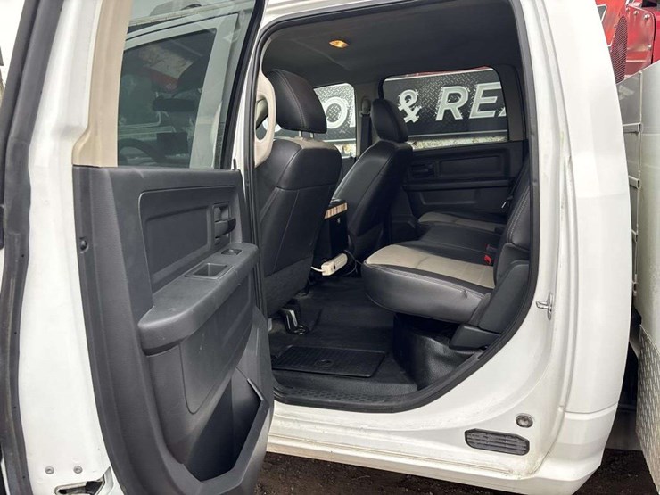 2012-dodge-ram-2500-image-15