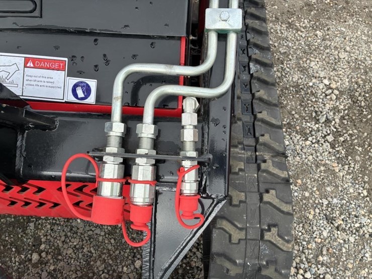 2025-sdlool-sl380r-skid-steer-loader-image-7