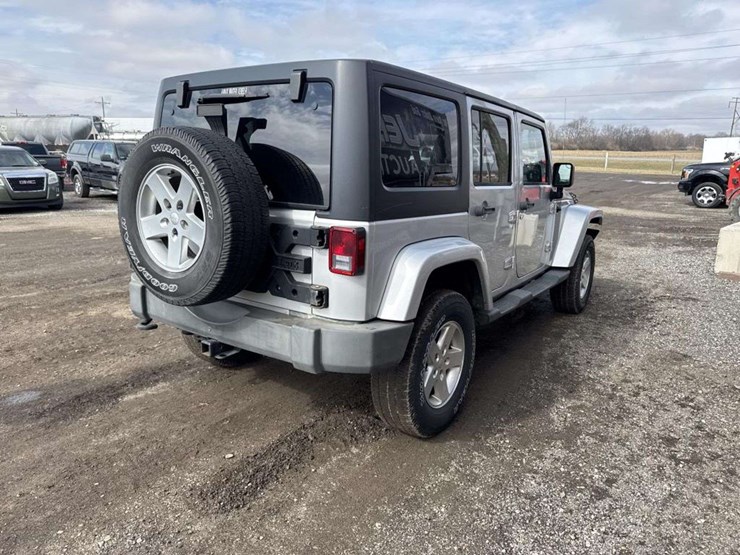 2011-jeep-wrangler-image-5