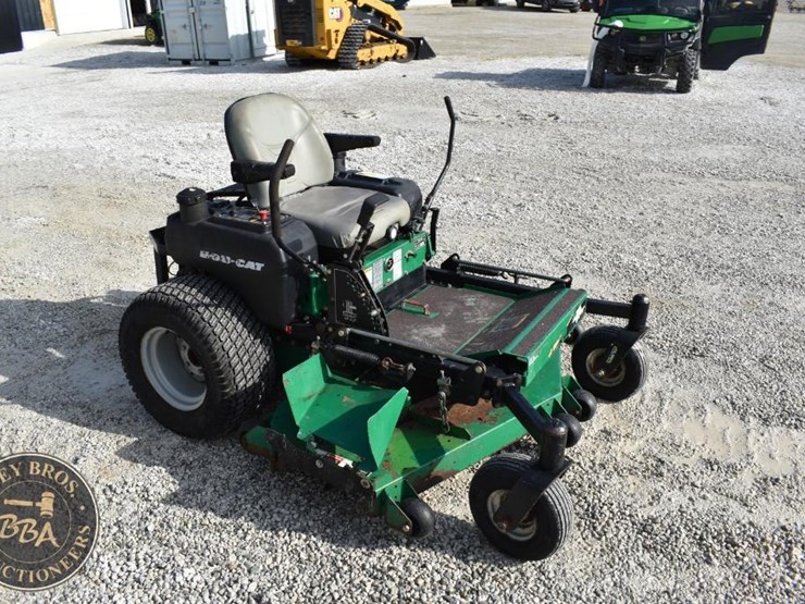 bob-cat-zt225-image-11