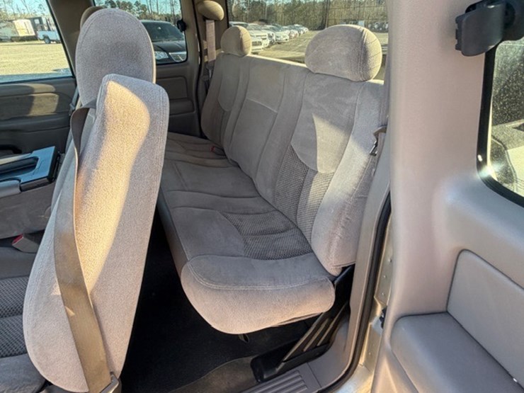 #448-•-2003-chevrolet-c1500-|-reconstructed-title-image-24