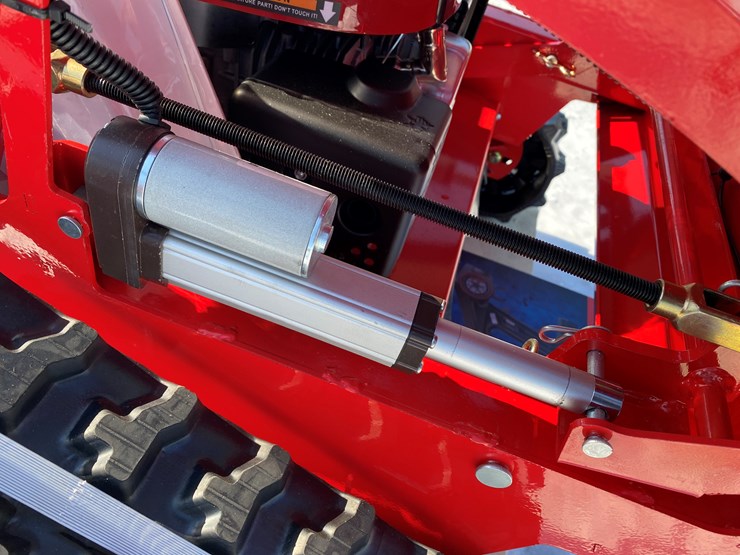 #5334-•-remote-controlled-lawn-mower-image-8