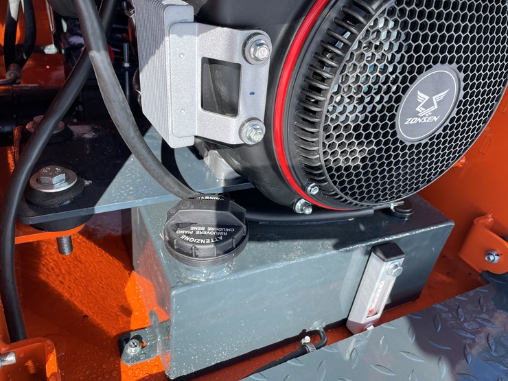 #5414-•-2025-ats-mini-skid-steer-loader-t460-image-11