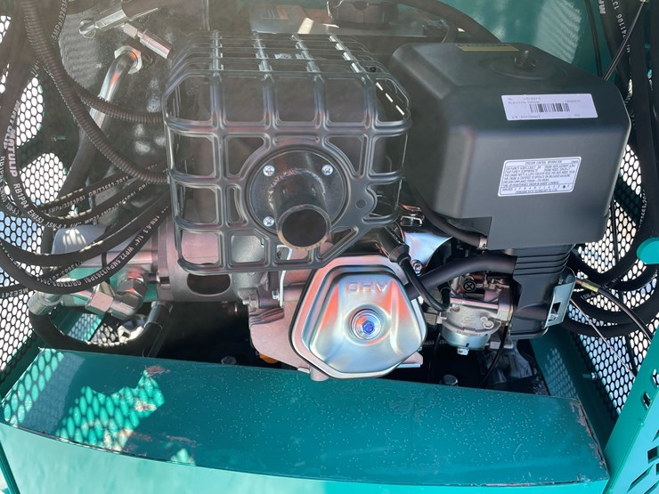 #5367-•-mx50r-mini-excavator-image-11