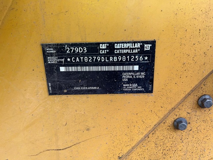 2020-caterpillar-279d3-image-29
