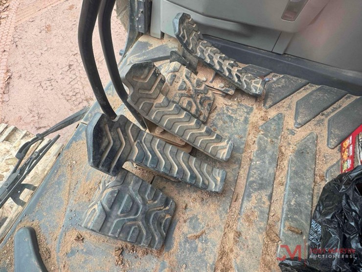 2014-caterpillar-320el-image-25