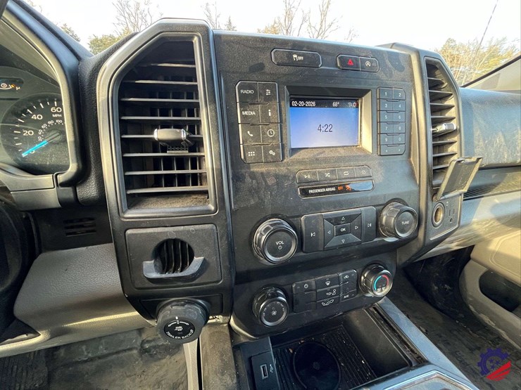 2019-ford-f150-xl-image-59