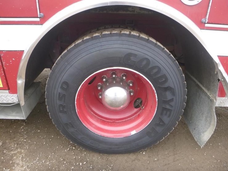 1998-spartan-28'-crew-cab-fire-truck-image-24