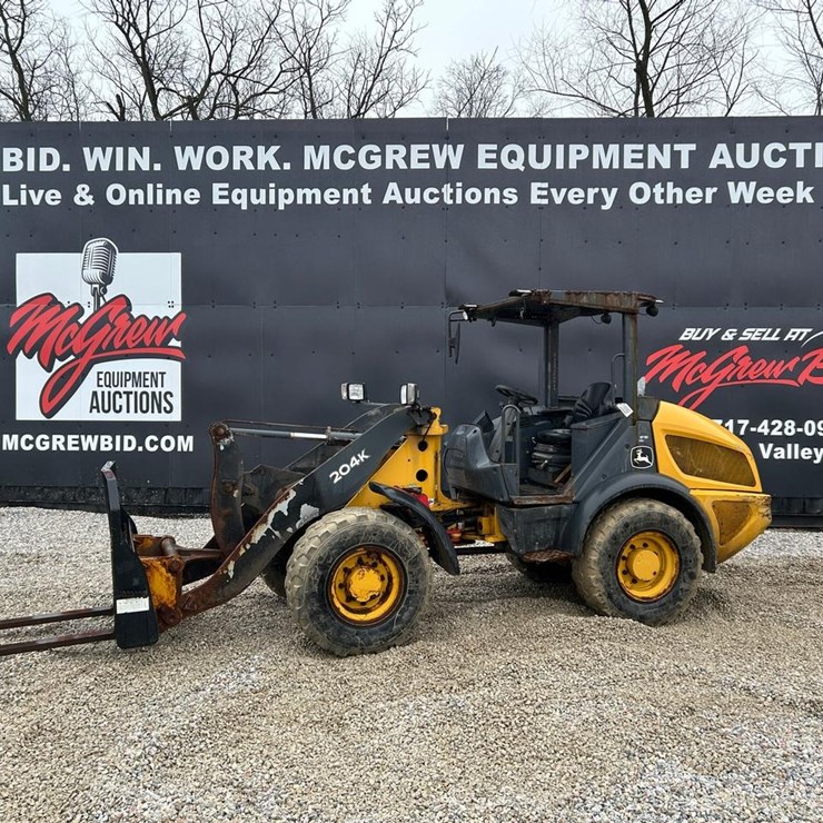 DEERE 204K