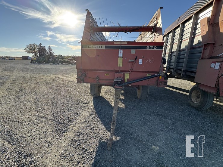 gehl-970-image-2