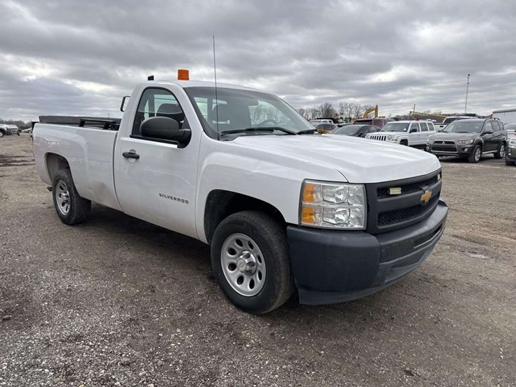 2012-chevrolet-1500-image-6