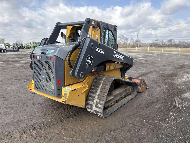 2019-deere-333g-image-5