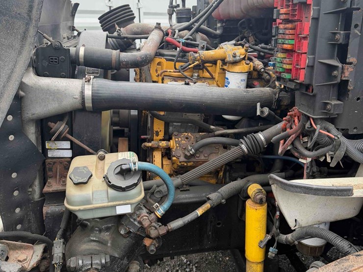 2006-sterling-acterra-image-17