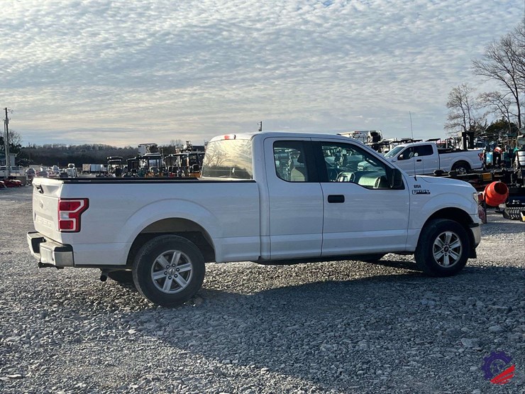 2019-ford-f150-xl-image-4