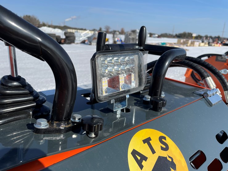 #5323-•-2025-ats--t460-mini-skid-steer-loader-image-13